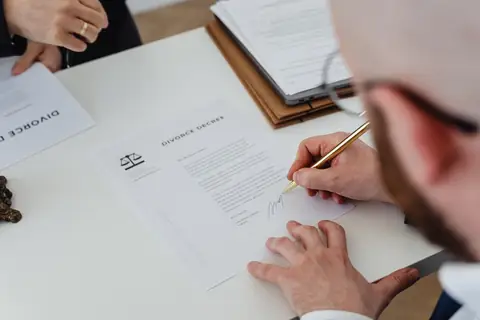 How To Break The News Of Divorce To Your Kids