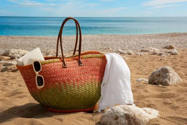 What to pack for a Hawaiian vacation.