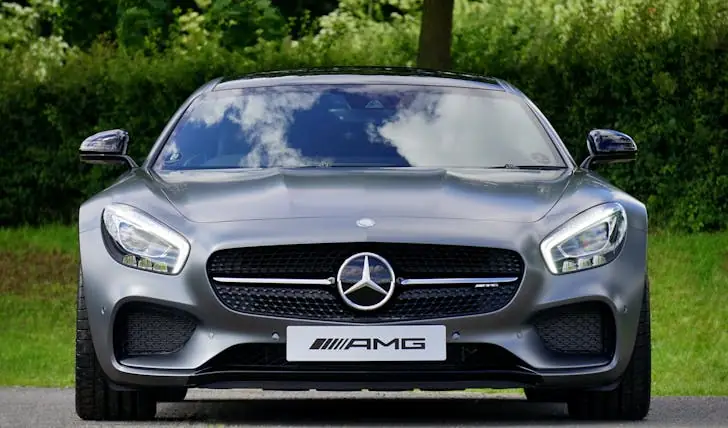 what does refinancing a car mean
